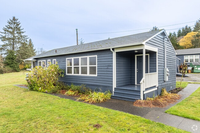 Exterior - River Grove Unit 27