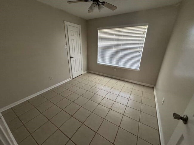 Photo - 3 John Kay Rd