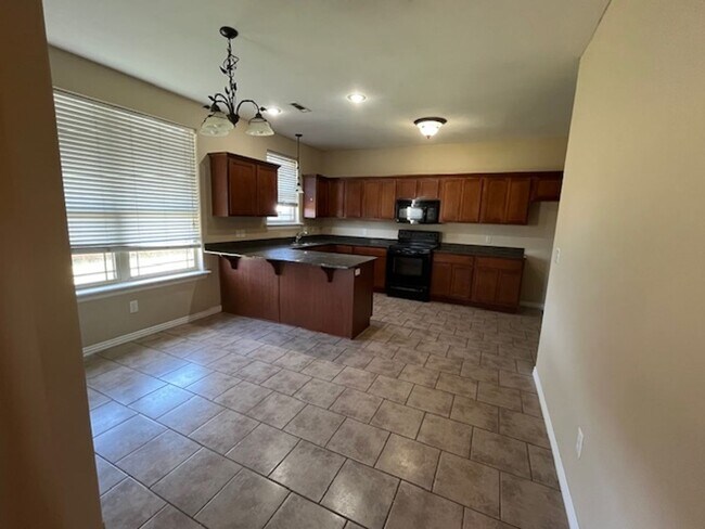 Photo - Great 3 Bedroom!