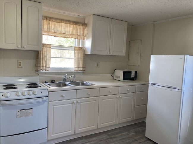 Photo - 1517 Westchester Rd Unit 1517B