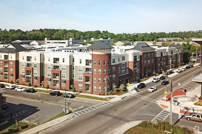 Photo - Quantum on West Call