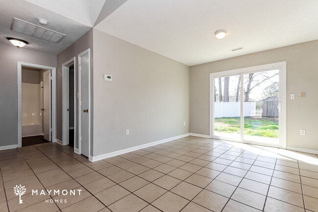 Photo - 107 Bridge Creek Dr