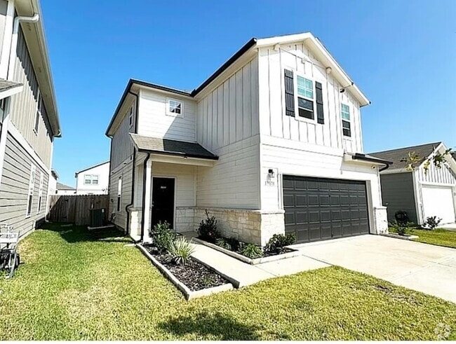 Building Photo - 17878 Juneberry Seed St Rental