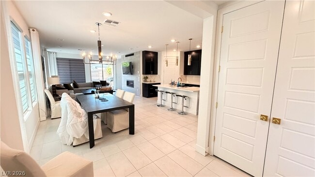 Photo - 6589 Songfest St