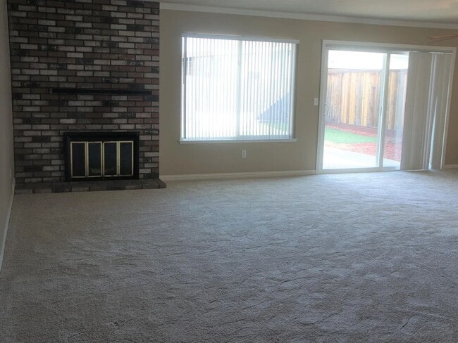 Photo - Lots of room