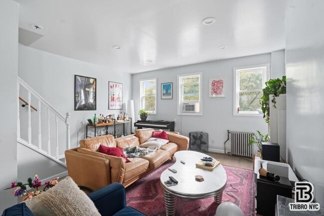 Building Photo - 3 bedroom in Brooklyn NY 11205 Rental
