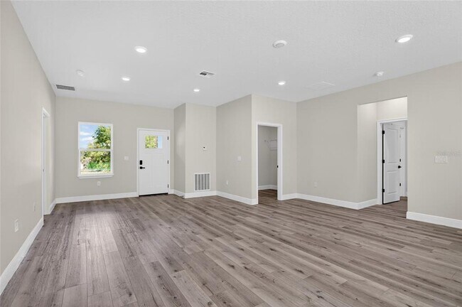 Photo - 8030 N Galena Ave