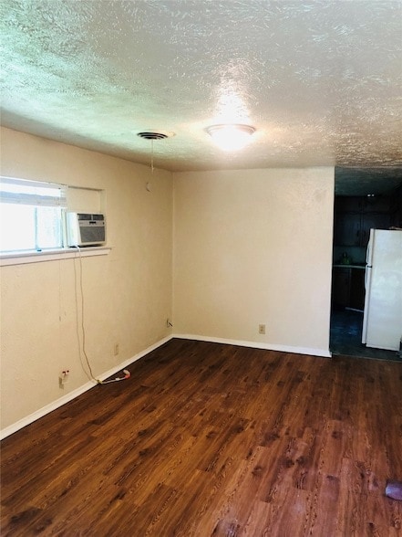 Photo - 518 W Sycamore St