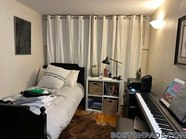 Photo - 49 Symphony Rd Unit 46