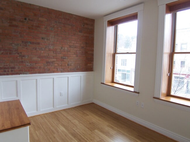 Bedroom - 208 N Franklin St Apartments Unit 1