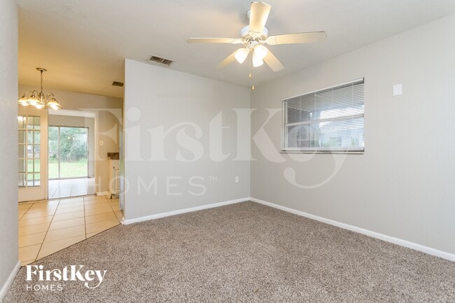 Photo - 431 Gilman Cir