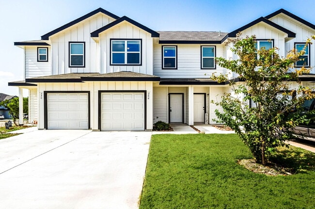 Photo - Discover Modern Comfort