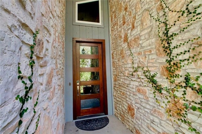 Building Photo - 2911 Kassarine Pass