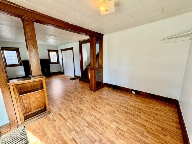 Photo - 4 Bedroom House Across from EMU! Available Fall 2026