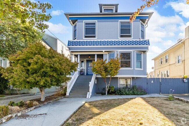 Building Photo - 1524 Morton St Unit 1524 Morton St #2 Rental