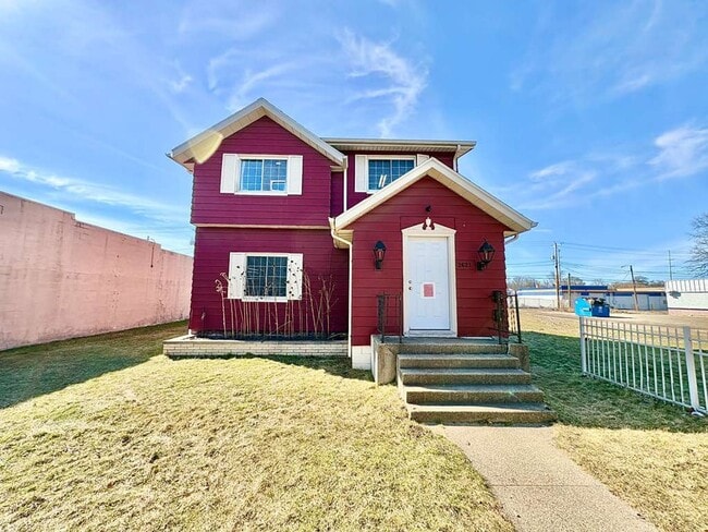 Photo - 2621 S Michigan St Unit 2621 S. Michigan St. APT B