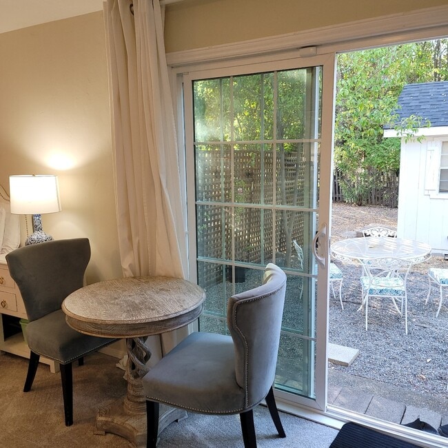 Photo - 2014 Hatch Rd Unit Private Studio  Available Now