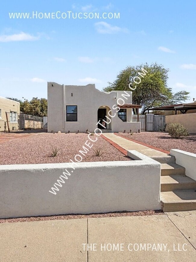 Photo - 1812 E 9th St