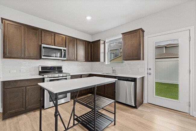Photo - 7814 Wilfred Dr