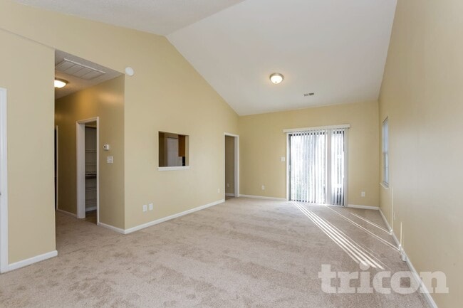 Photo - 8608 Quarry Rd