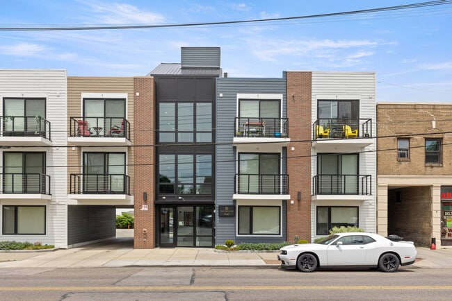 Photo - 12607 Larchmere Blvd Unidad ID1335759P