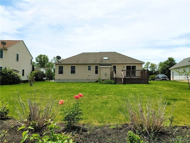 441 Riverwalk Dr