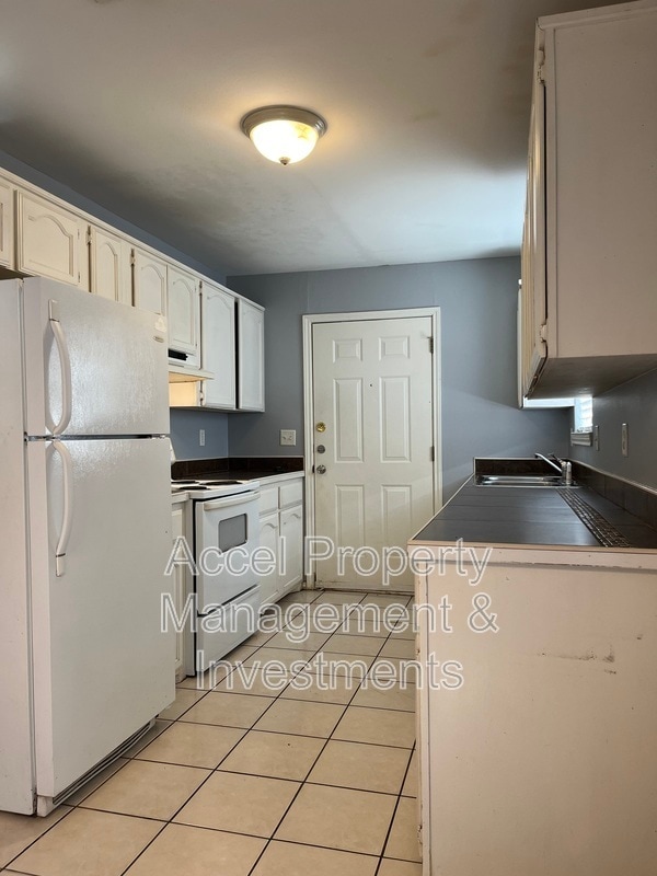 Photo - 1522 W Nolana Ave Unit A