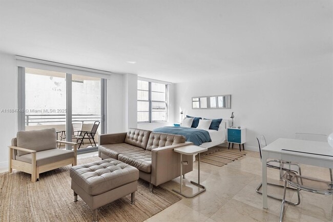 Photo - 5555 Collins Ave Condo Unit 5P