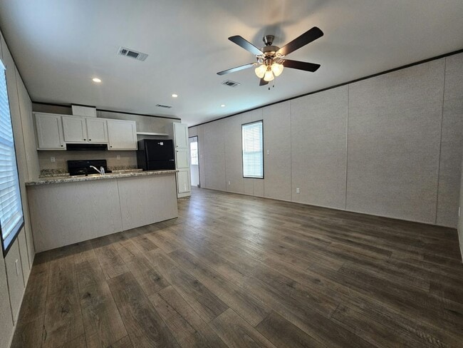 Photo - 1022 Myakka Dr