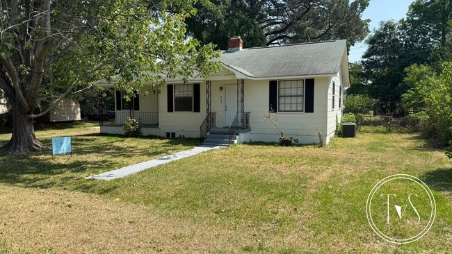 Photo - 416 Pinehurst Pl