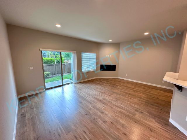 Charming 3-Bedroom Retreat with 2.5 Full Baths in Damascus, OR – 1,513 Sq Ft of Comfort Awaits!