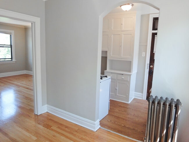 Photo - 1939 Grove Ave Unit 202