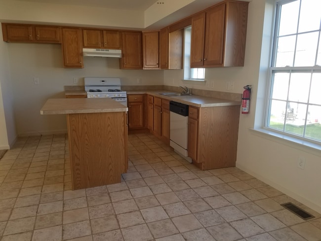 Photo - Lovely Muhlenberg Semi Detached!