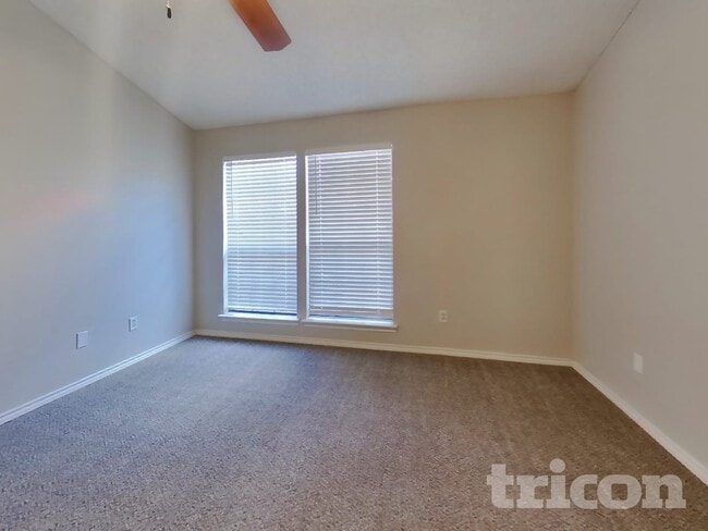 Photo - 2442 Antler Trail