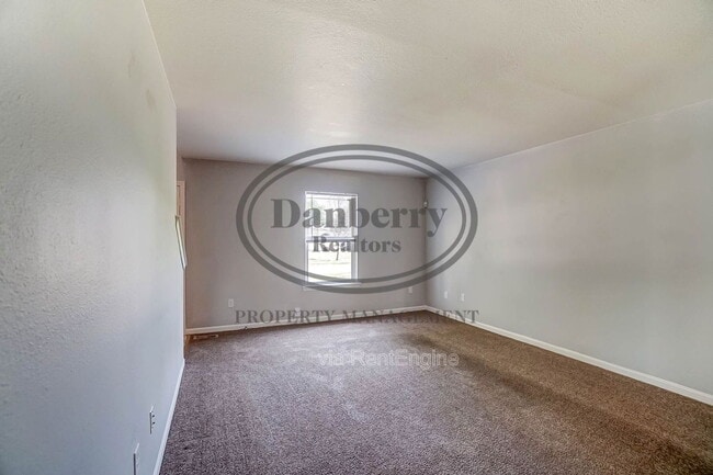 Photo - 3733 Willow Run Dr Unit 1