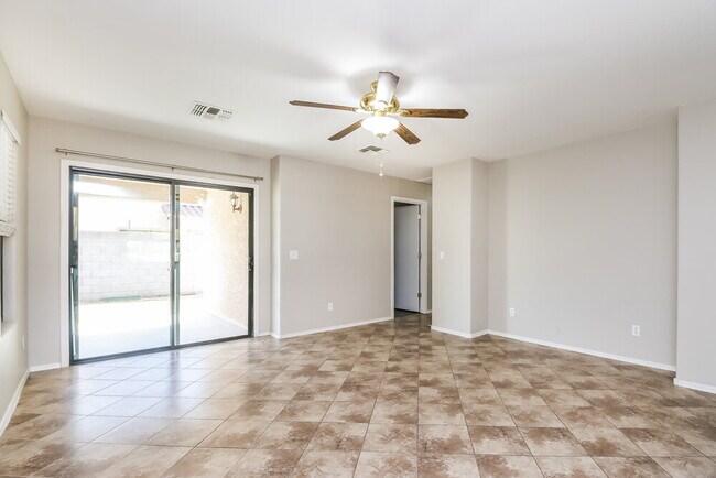 Photo - 2215 E 27th Ave