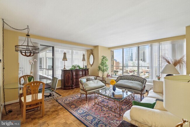 Building Photo - 224-30 W Rittenhouse Square Unit 1201