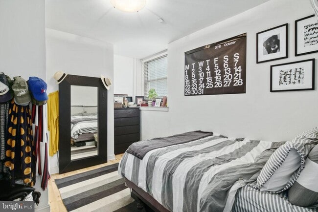 Photo - 427 Monroe St Unit 102