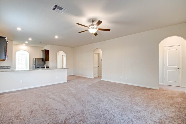 Photo - 28065 Irving Dr