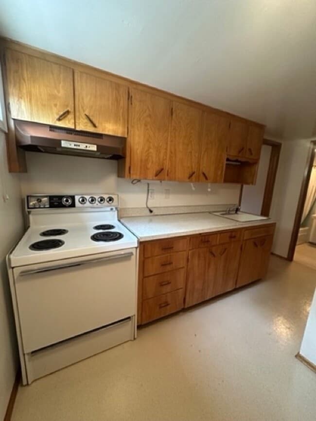 Photo - 66.00 - H street Unit #310