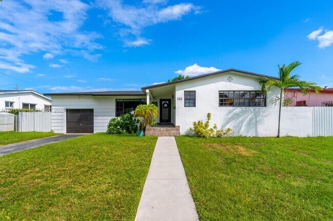 Photo - 1815 SW 85th Ct