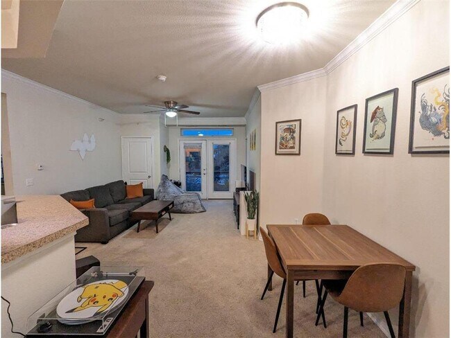 Photo - 13570 Technology Dr. Unidad 2313