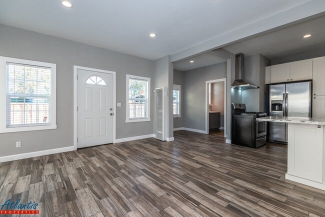Building Photo - (Lease-up Only) Thirteenth St N 855 Unit 583 Vestal Rental