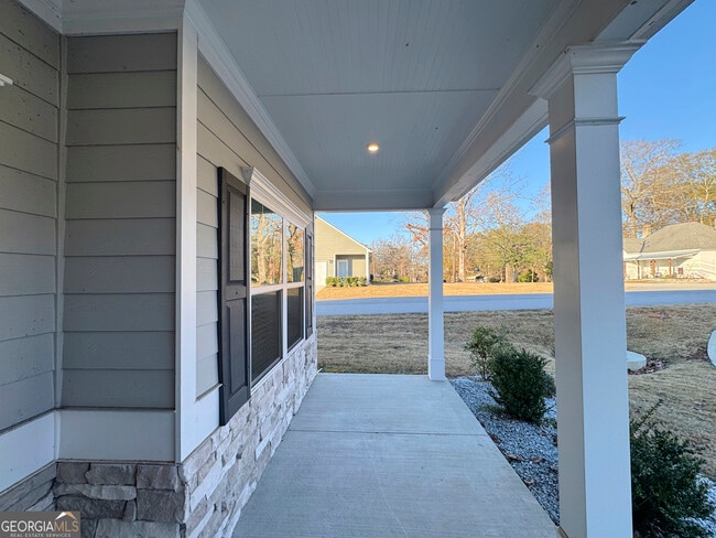 Photo - 214 N Dogwood St