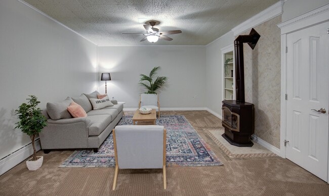 Photo - 1740 Bel-Aire Ave
