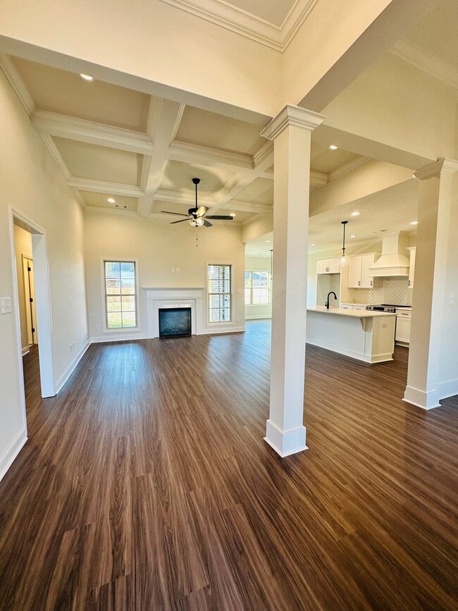 Photo - 109 Rolling Mdw Wy