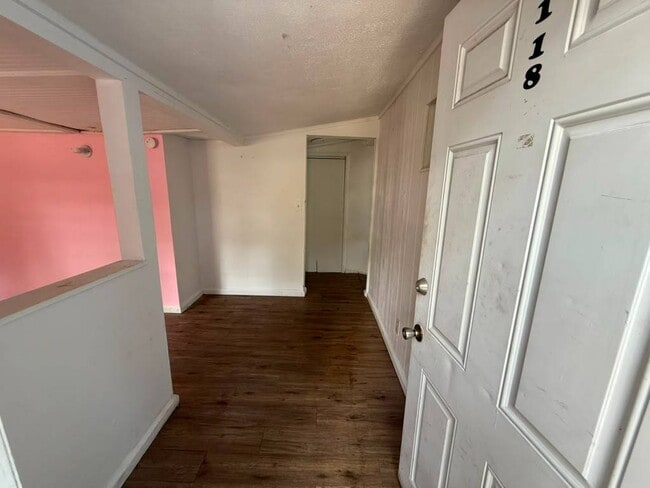 Photo - 622 N Beach St