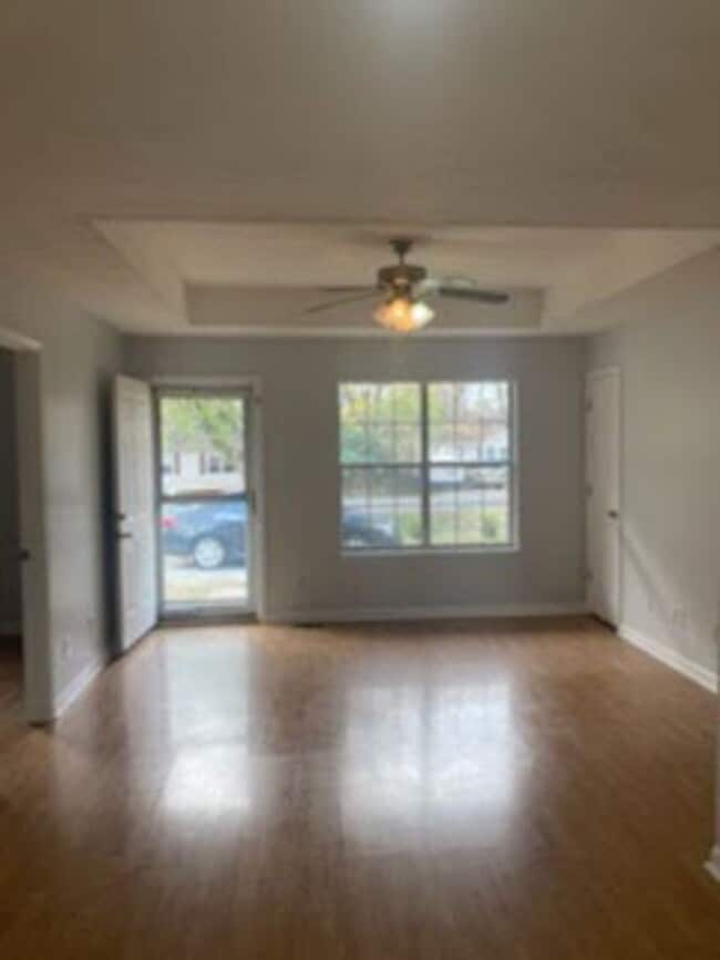 Photo - 219 Tobacco Rd