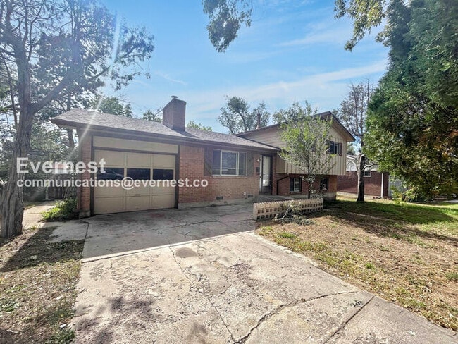 Photo - 1409 Laurette Dr