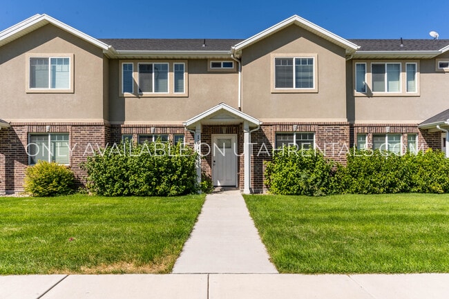 Building Photo - 161 N 1275 W
